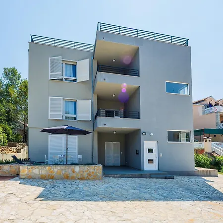 Studio Apartment Stela Vrboska Exterior photo